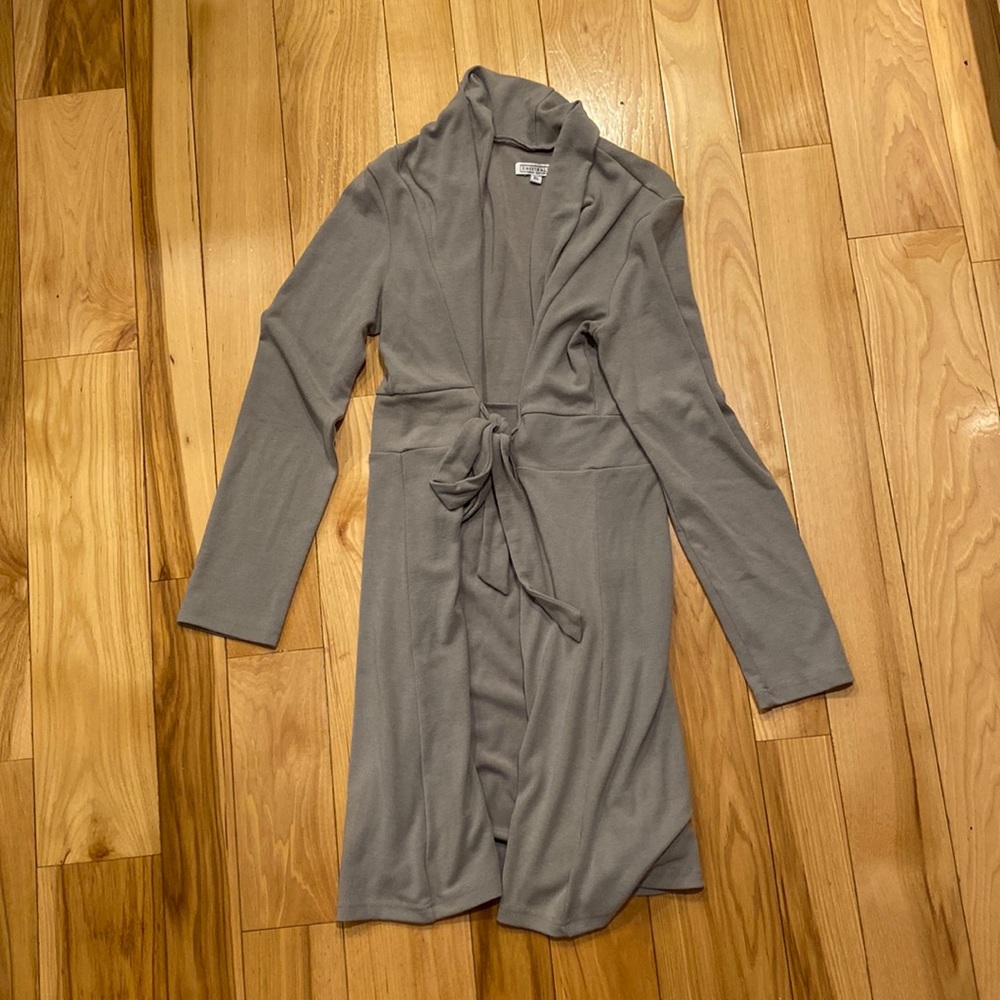 Grey Robe-like Cardigan
